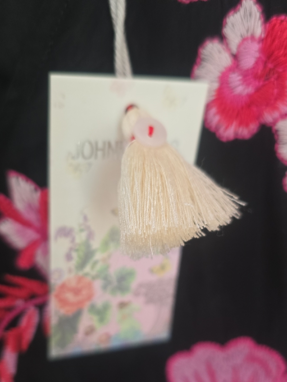 NWT JOHNNY WAS Button Back Cassia Embroidered Tank - Picture 3 of 12